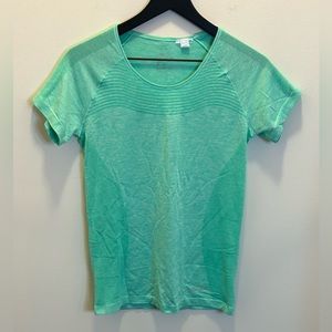 NWOT Nike Dri Fit Top